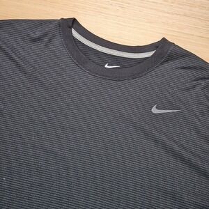 Nike DriFit T Shirt Mens XXL Black Touch Striped Short Sleeve 588623-010